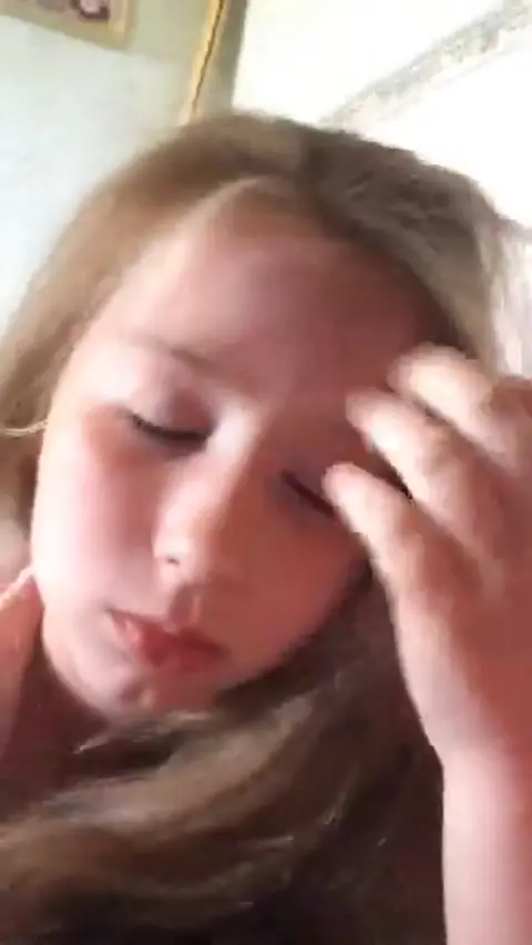 Beatiful teen gets fucked in the car and sprayed all over her face