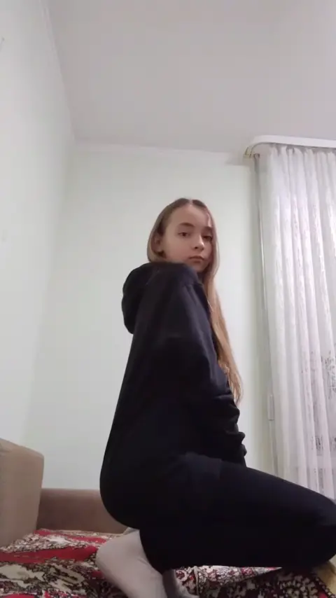 12yo beautiful hebe with sexy slim body masturbating and fingering