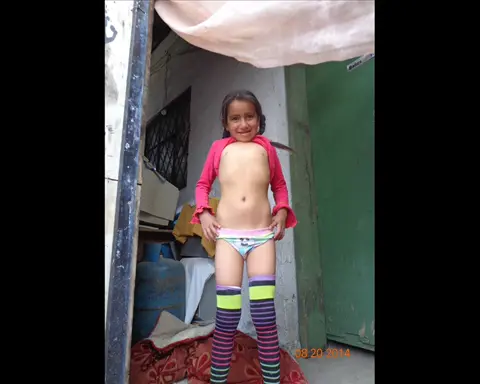man flashing dick to 2 little preteens