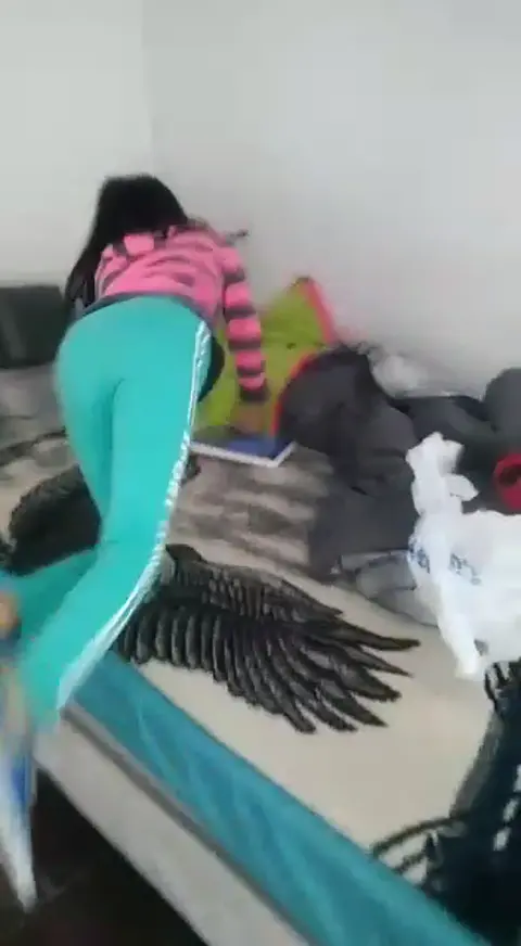 3 small sister sucking her big brother Cock🥵😘😲