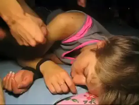 Teenager girl showing tits